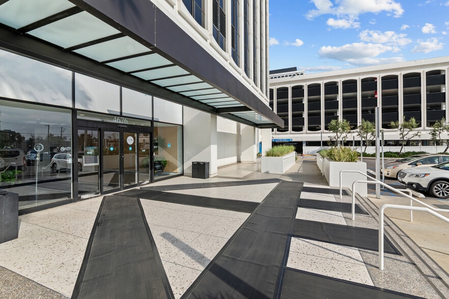 4676 Admiralty Way, Marina Del Rey, CA for lease - Other - Image 2 of 7