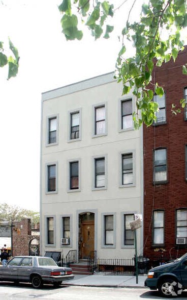 96 Starr St, Brooklyn, NY à vendre - Photo du bâtiment - Image 2 de 6