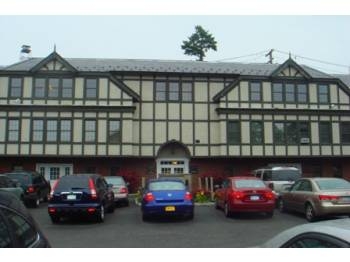 55 Bryant Ave, Roslyn, NY for lease - Building Photo - Image 3 of 8