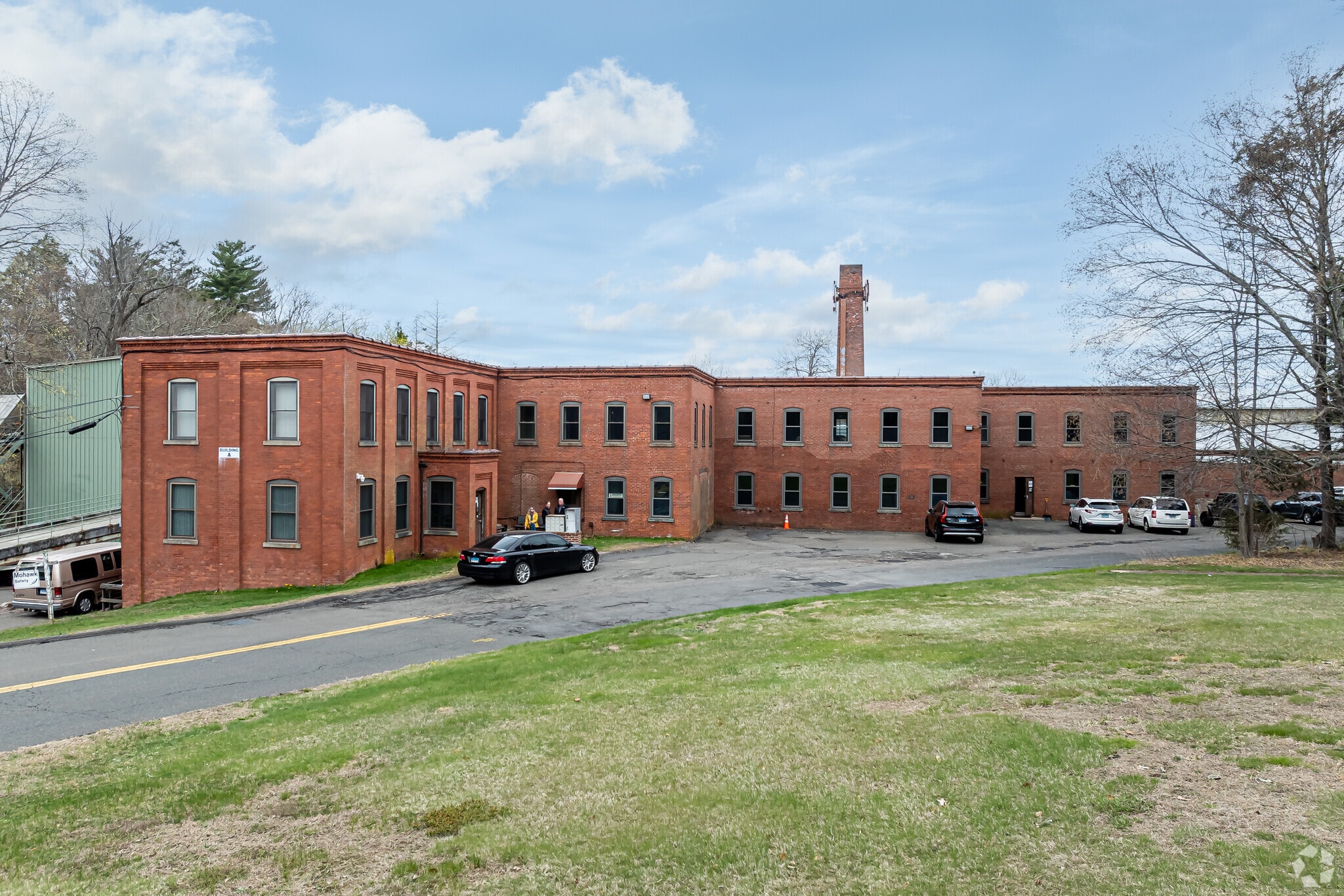 5-40 Glen Rd, Manchester, CT for lease Primary Photo- Image 1 of 49