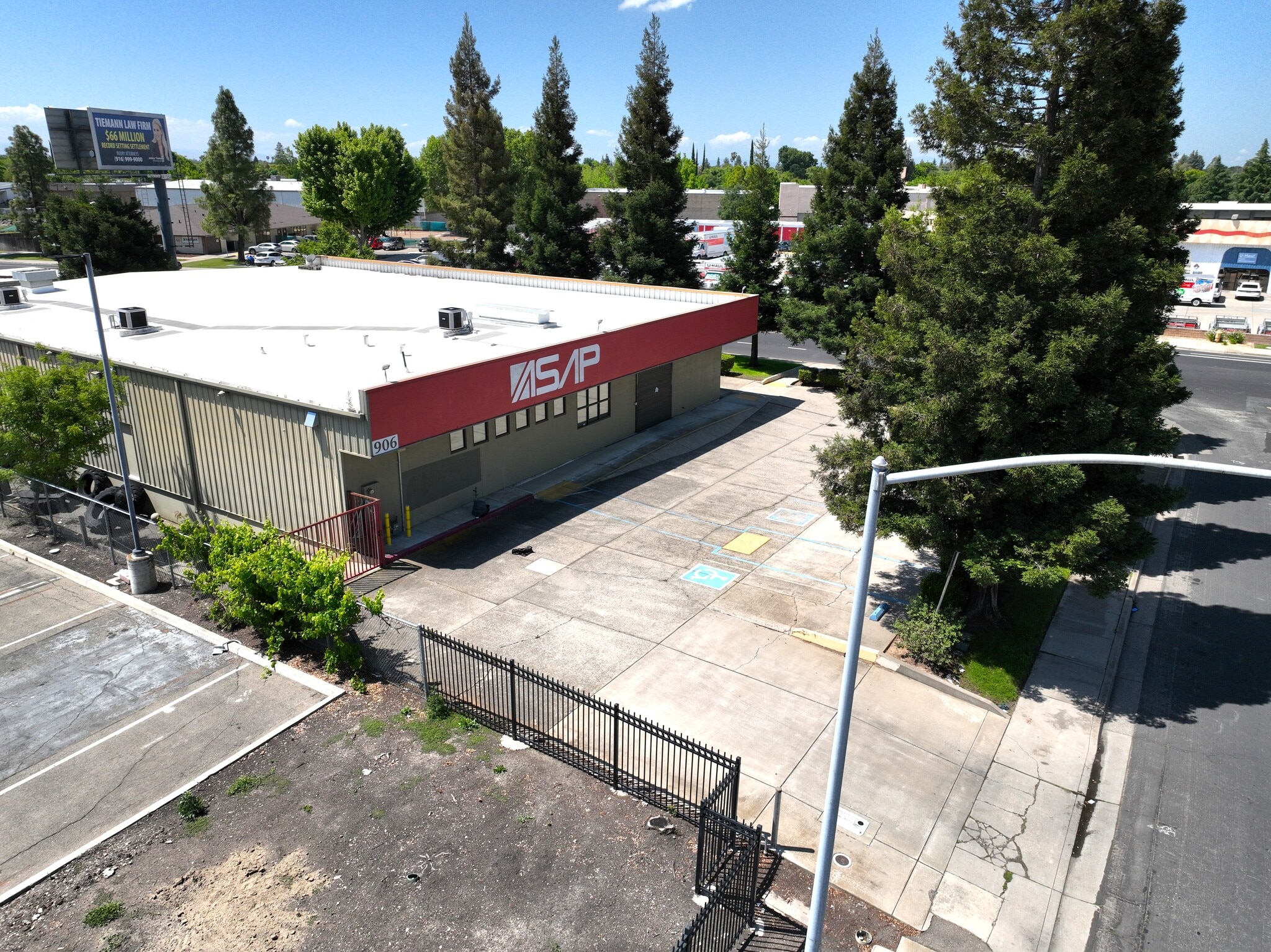 906 Tommydon Dr, Stockton, CA for lease Building Photo- Image 1 of 10