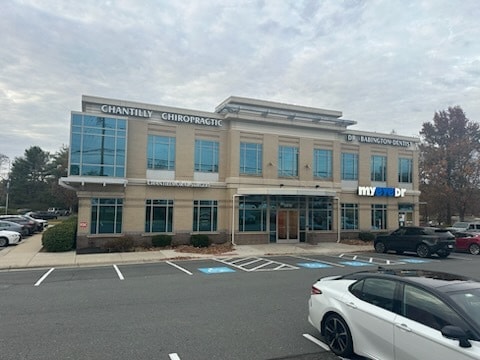3910 Centreville Rd, Chantilly, VA for lease - Building Photo - Image 2 of 2