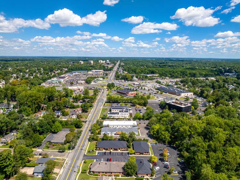 303 S Kings Hwy, Cherry Hill, NJ for sale - Building Photo - Image 3 of 4