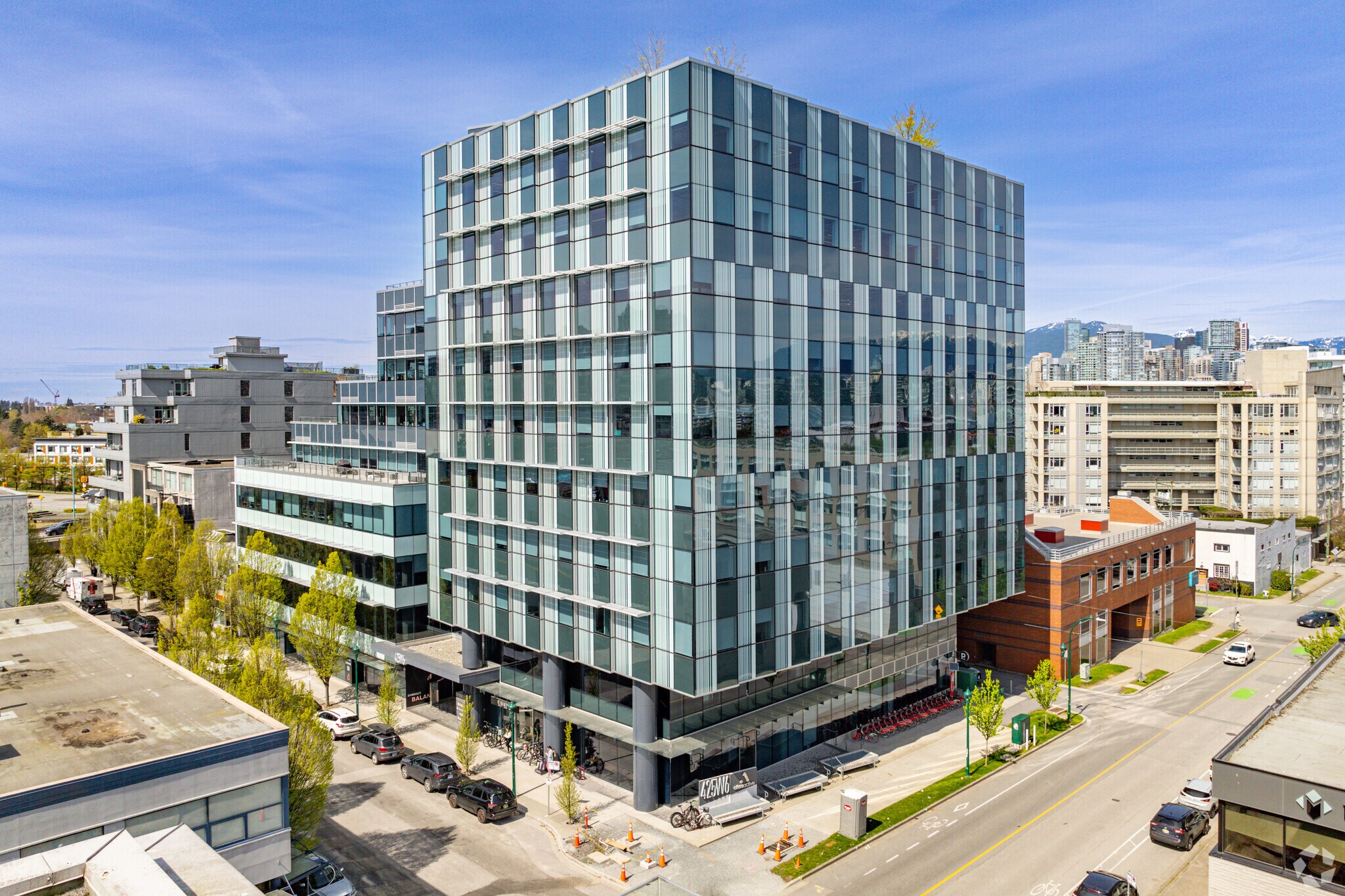 425 W 6th Ave, Vancouver, BC à vendre Photo du bâtiment- Image 1 de 1