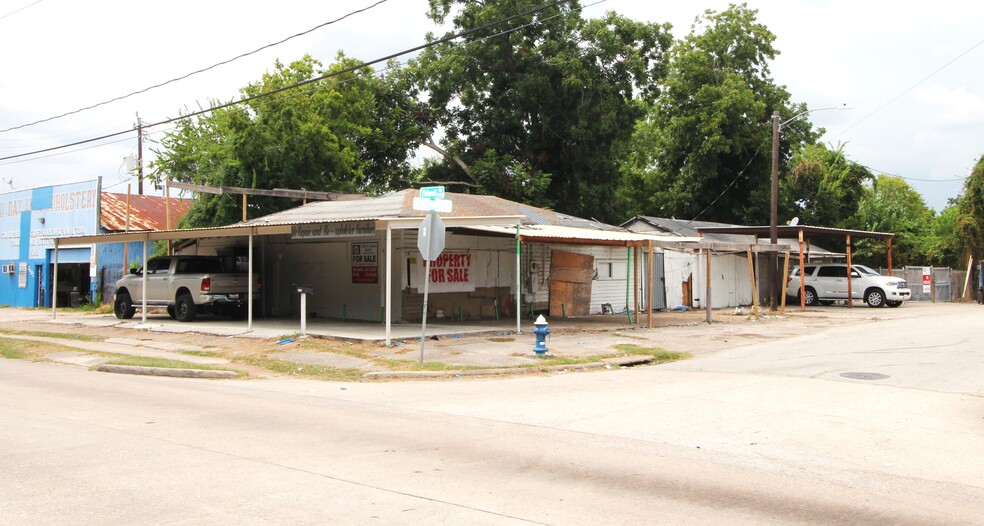2405 Tidwell Rd, Houston, TX for sale - Building Photo - Image 3 of 7