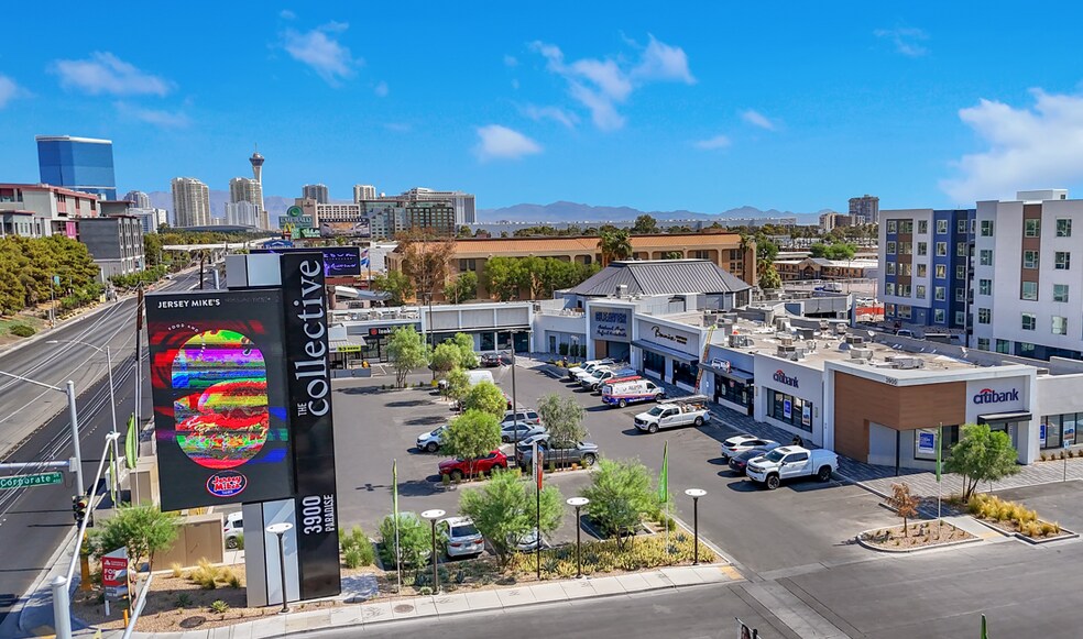 3900-3910 Paradise Rd, Las Vegas, NV à louer - Photo du bâtiment - Image 2 de 16
