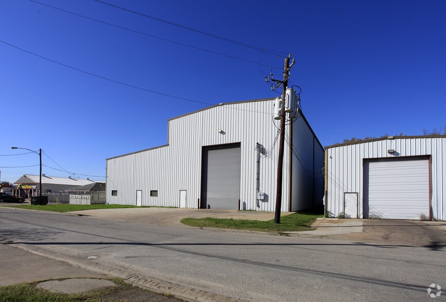 1212 Center St, Pasadena, TX for sale - Building Photo - Image 2 of 3