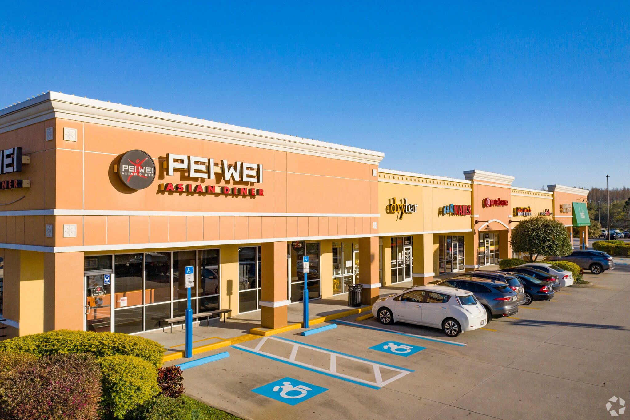 12701 N Dale Mabry Hwy, Tampa, FL for lease Primary Photo- Image 1 of 11