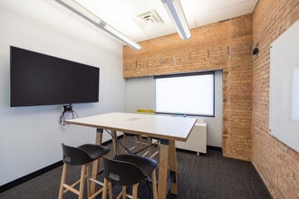 343 W 400 S, Salt Lake City, UT for lease Interior Photo- Image 2 of 3