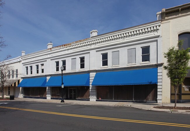 Plus de détails pour 270 W Main Ave, Gastonia, NC - Commerce de détail à louer
