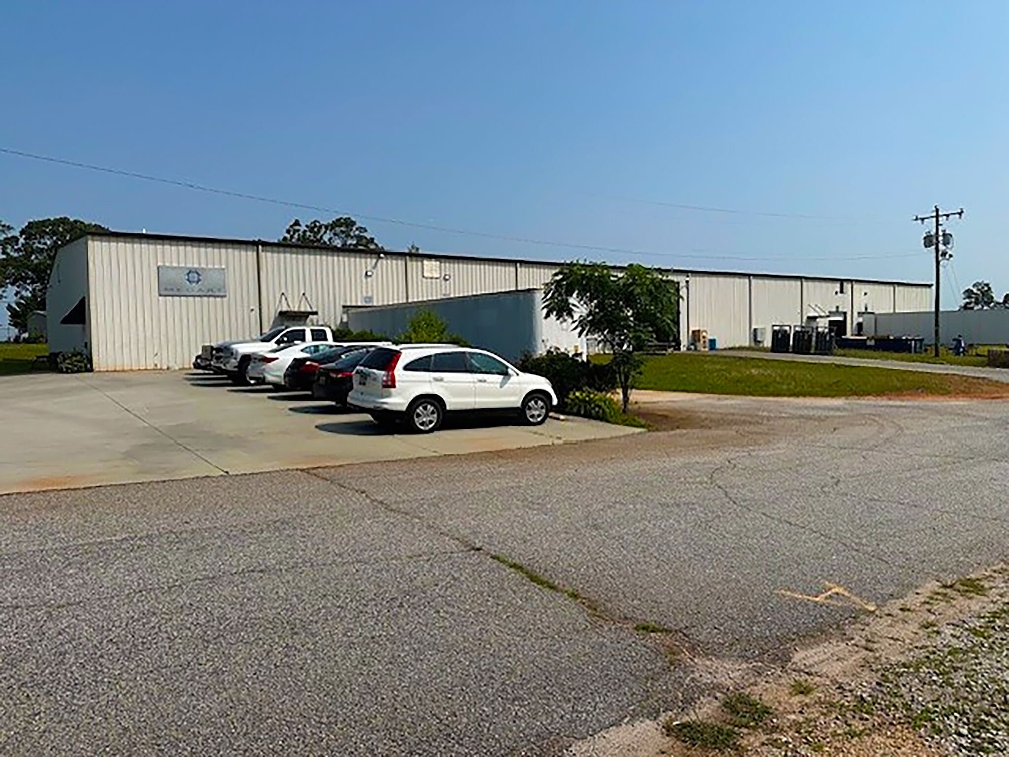 208 Old Fork Shoals Rd, Greenville, SC for lease Building Photo- Image 1 of 5