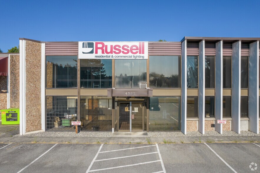 4062 Mcconnell Dr, Burnaby, BC for lease - Building Photo - Image 3 of 4