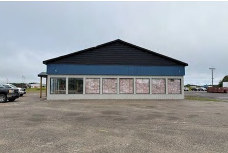 2512 I 75 Business Spur, Sault Sainte Marie, MI for sale - Building Photo - Image 2 of 15