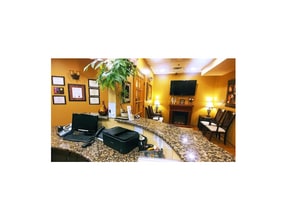 1100 Nerge Rd, Elk Grove Village, IL for lease Interior Photo- Image 1 of 5