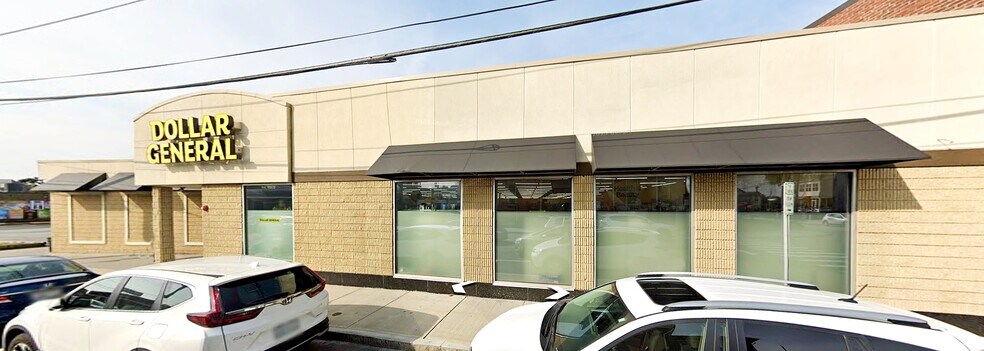 400 Broad St, Central Falls, RI à vendre - Photo du bâtiment - Image 3 de 4