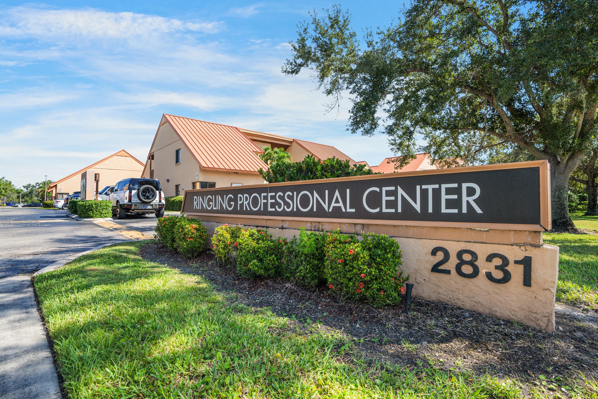 2831 Ringling Blvd, Sarasota, FL for lease Primary Photo- Image 1 of 6