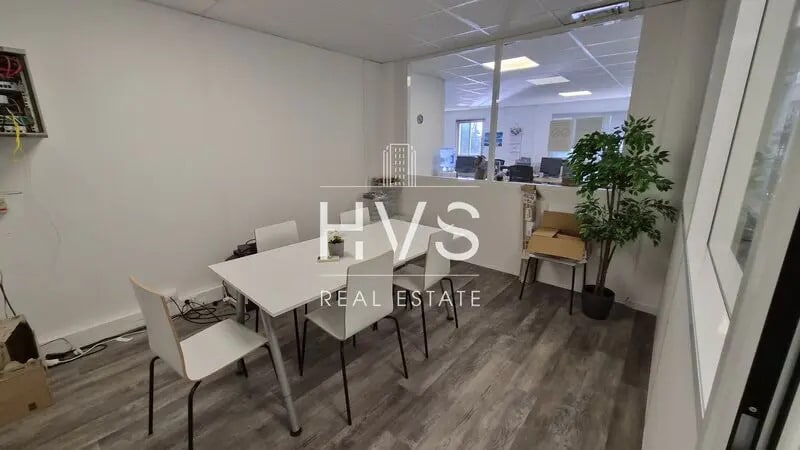 Bureau dans Vitrolles à louer - Photo intérieure - Image 3 de 5