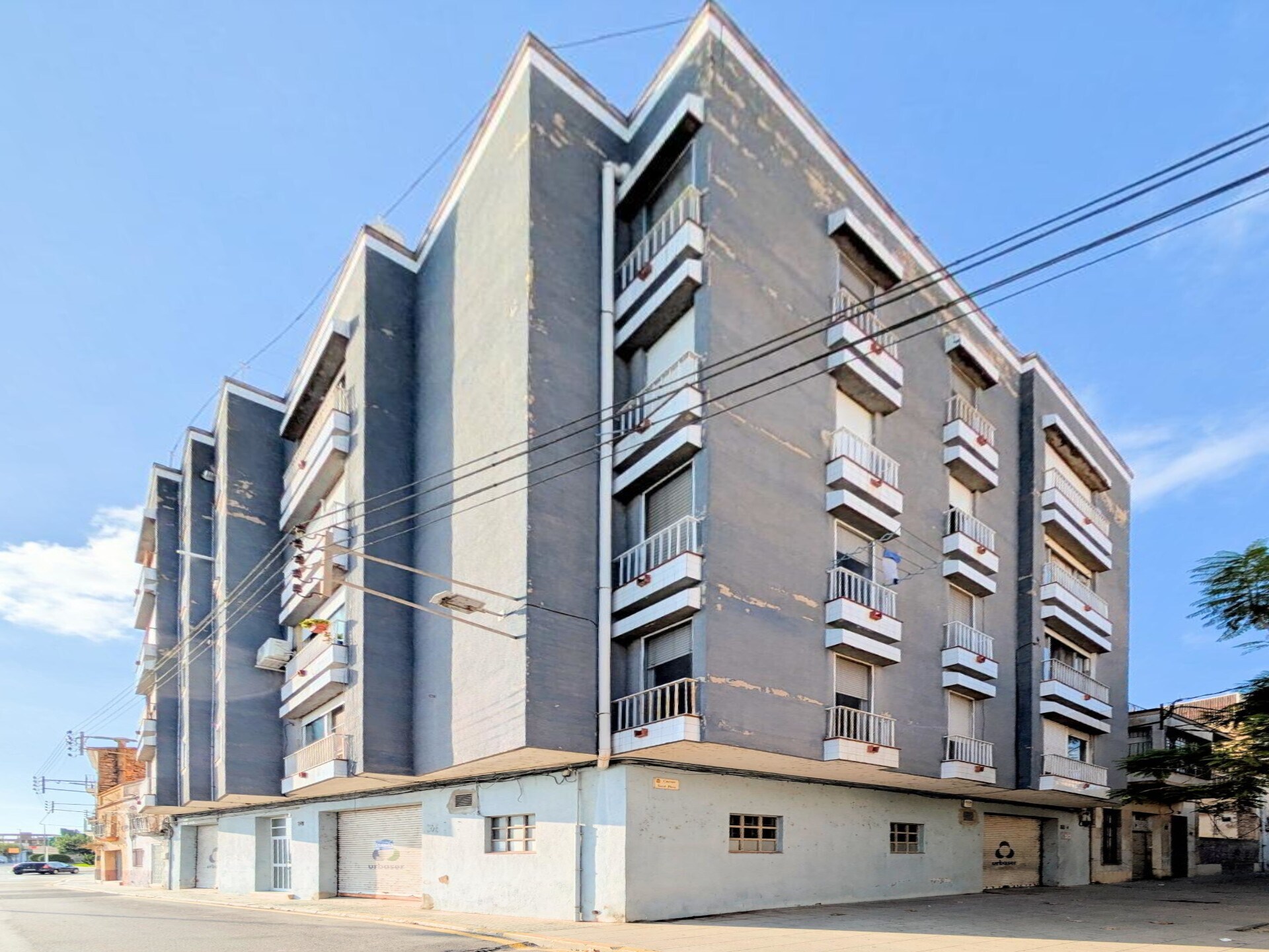 Immeuble residentiel dans Amposta, Tarragona à vendre Photo du bâtiment- Image 1 de 2