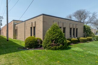 Plus de détails pour 2400 S 27th Ave, Broadview, IL - Industriel à louer