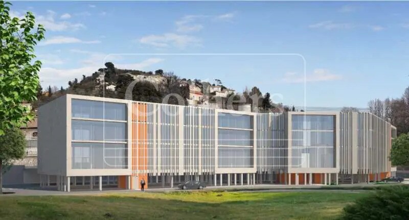 Office in Marseille for lease - Building Photo - Image 1 of 4