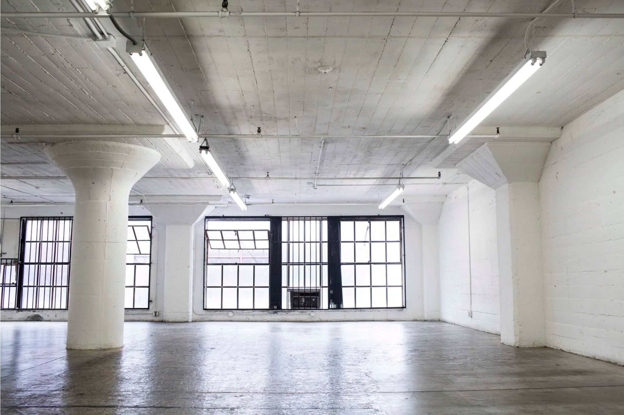 1114 S Los Angeles St, Los Angeles, CA for sale Interior Photo- Image 1 of 14