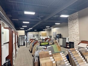 7251-7281 Commerce Cir E, Fridley, MN for lease Interior Photo- Image 2 of 7