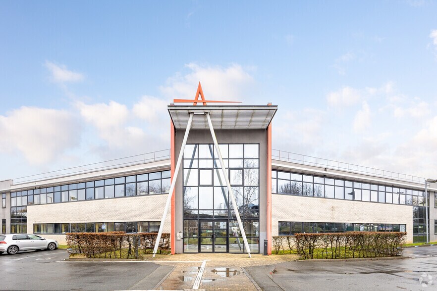 57 A Rue Du Moulin Delmar, Villeneuve-d'Ascq à louer - Photo du bâtiment - Image 3 de 12