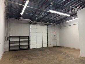 3872-3914 Perkins Cut Off, Memphis, TN for lease Interior Photo- Image 2 of 8
