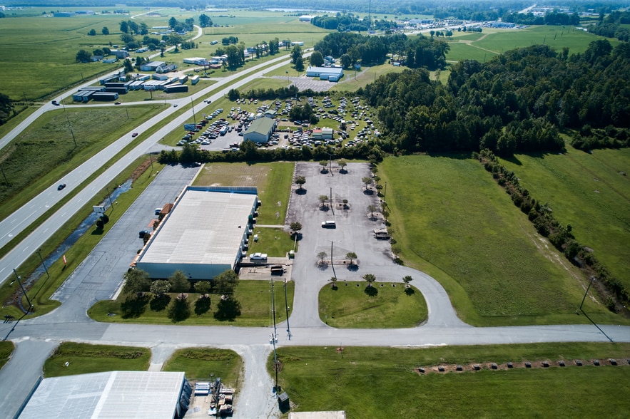 4525 US 264 Hwy W, Washington, NC for sale - Building Photo - Image 3 of 9