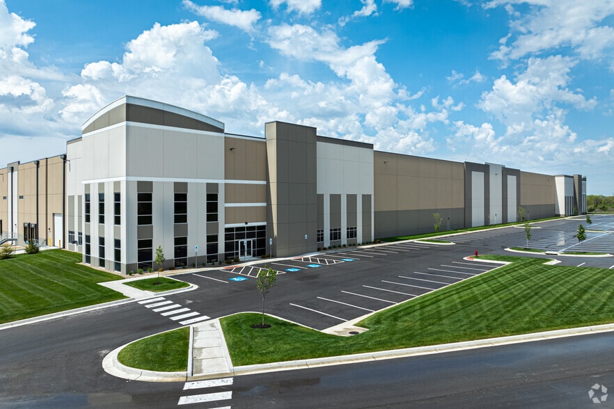 30500 W 183rd St, Gardner, KS for lease - Building Photo - Image 2 of 24