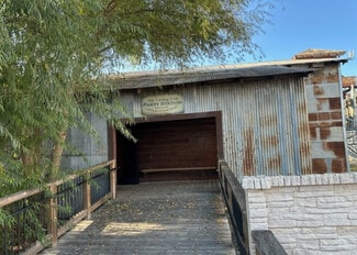 More details for 1202 N Camp St, Seguin, TX - Industrial for Lease