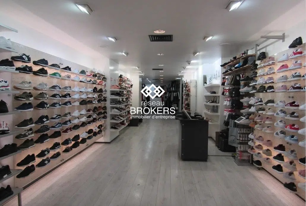 Commerce de détail dans Grenoble à louer Photo intérieure- Image 1 de 7