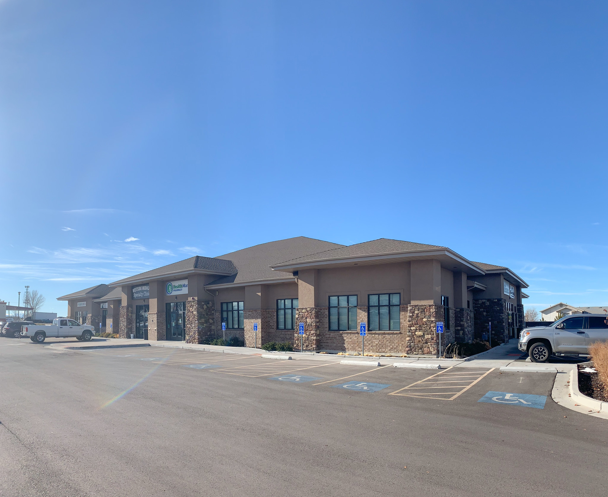 1407 N 2000 W, Clinton, UT for lease Building Photo- Image 1 of 8