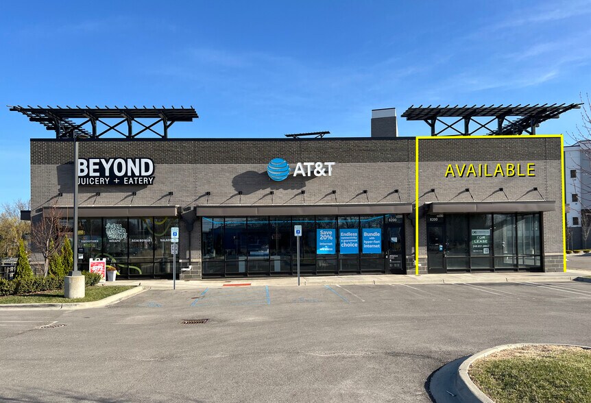 8200 Cooley Lake Rd, White Lake, MI à louer - Photo du bâtiment - Image 1 de 6