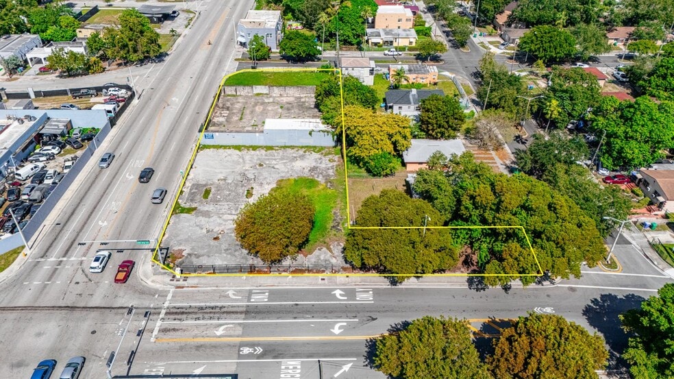 4601 NW 17th Ave, Miami, FL for lease - Building Photo - Image 2 of 10