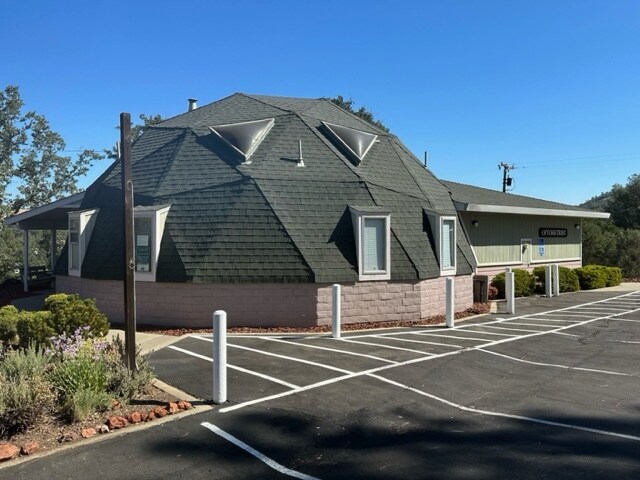 3610 Old Highway 53, Clearlake, CA à vendre - Photo du bâtiment - Image 3 de 19