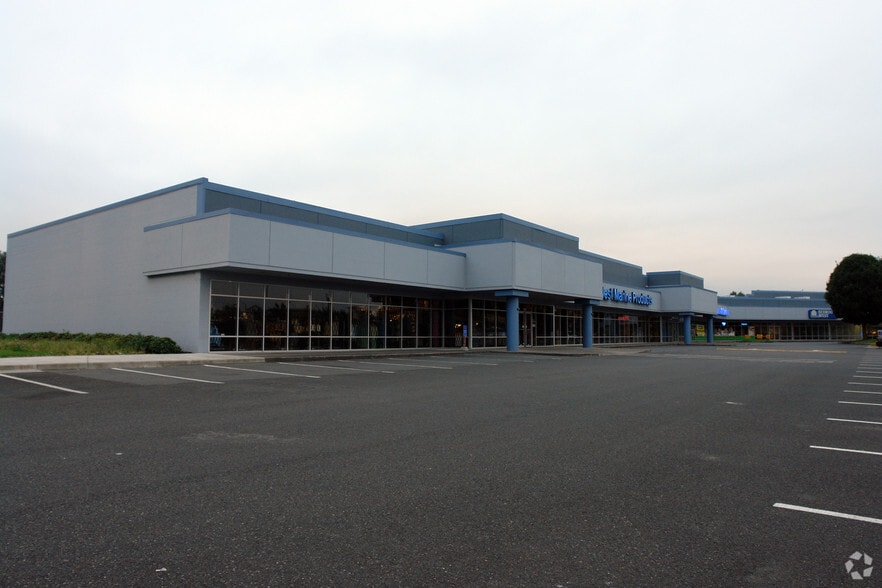 1132 N Hayden Meadows Dr, Portland, OR for lease - Building Photo - Image 2 of 12