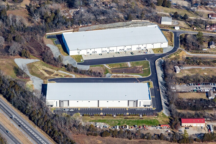 1028 Louisville Hwy, Goodlettsville, TN à louer - Photo du bâtiment - Image 1 de 5