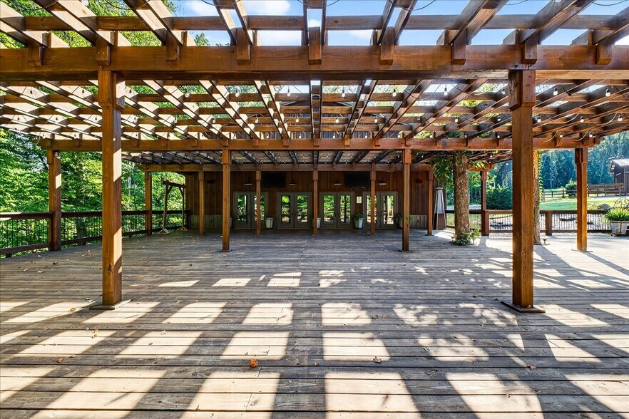 3975 Jarman Hollow Rd, Palmyra, TN à vendre - Photo du bâtiment - Image 3 de 28