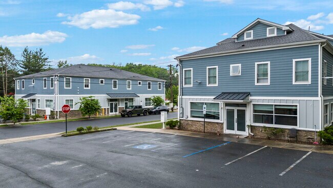 More details for College Portfolio near TCNJ – for Sale, Ewing, NJ