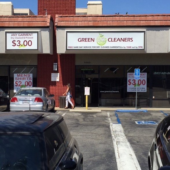 1820-1852 Westwood Blvd, Los Angeles, CA for lease - Building Photo - Image 3 of 7