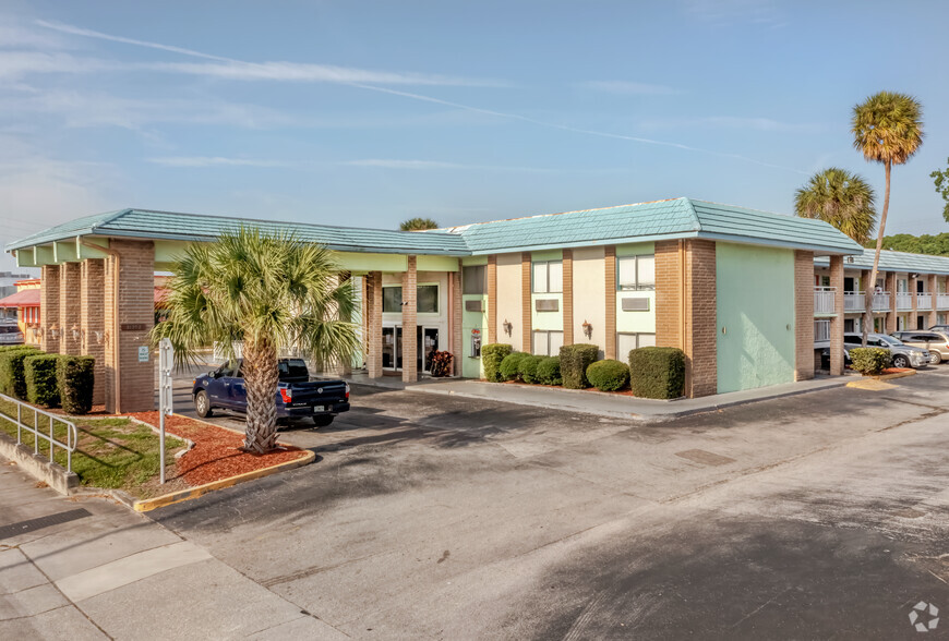 21252 US Highway 19 N, Clearwater, FL à vendre - Photo principale - Image 1 de 1