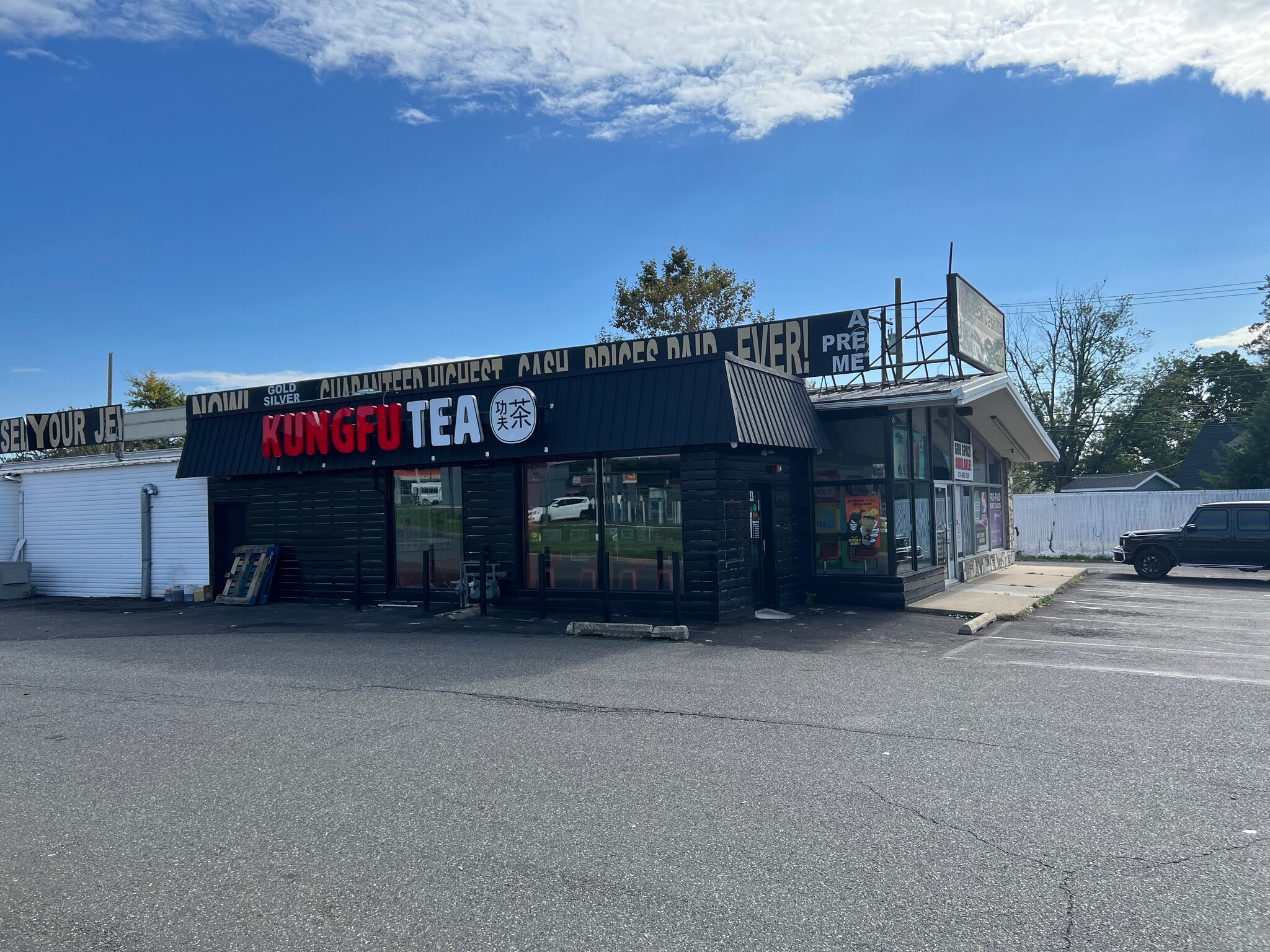 4034 Veterans Hwy, Levittown, PA à louer Photo du bâtiment- Image 1 de 2