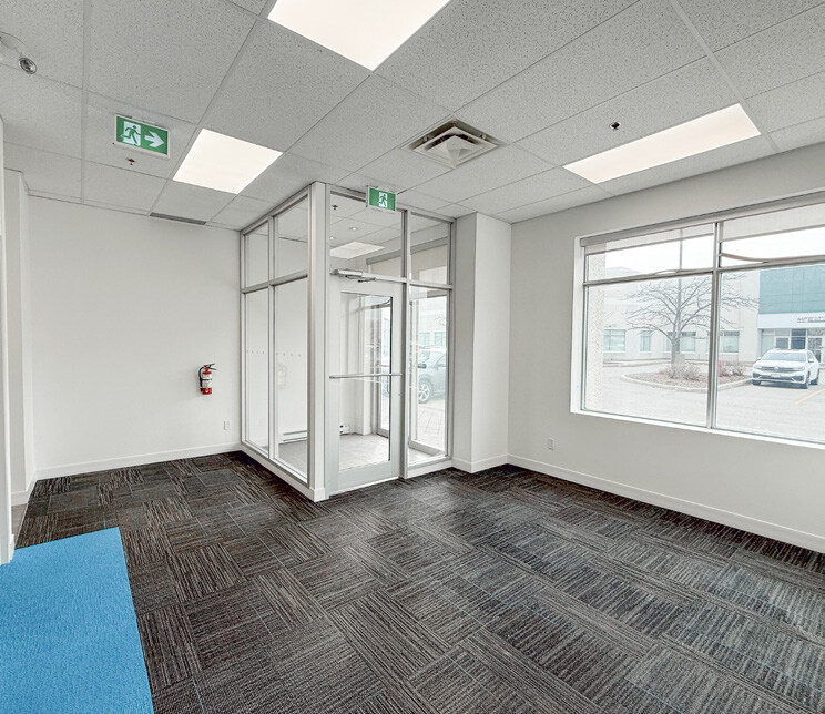 2820 Argentia Rd, Mississauga, ON for lease Interior Photo- Image 1 of 5