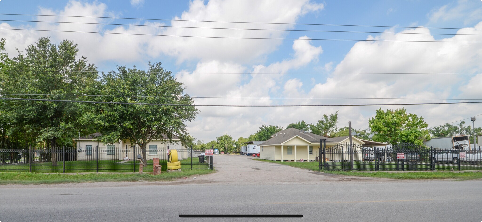 6301 & 6309 E Houston Rd, Houston, TX à vendre Photo du bâtiment- Image 1 de 10