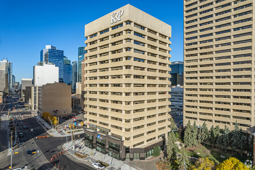 9888 Jasper Ave NW, Edmonton, AB for lease - Building Photo - Image 1 of 10