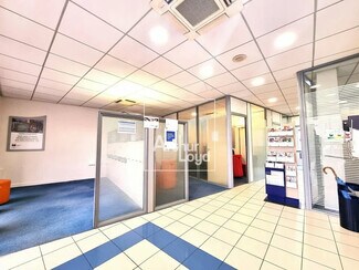 Plus de détails pour Plusieurs types d'espaces à louer