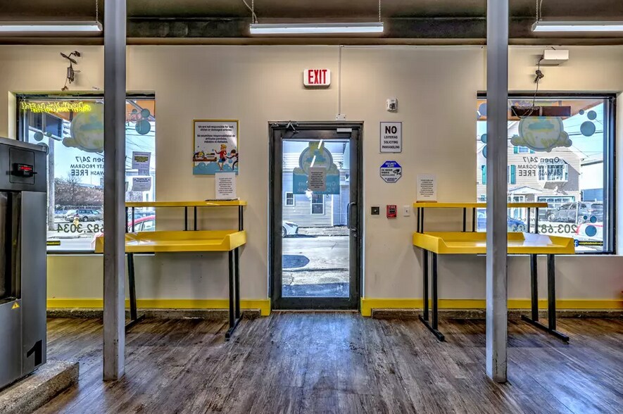 420-428 Pembroke St, Bridgeport, CT à vendre - Photo intérieure - Image 3 de 36