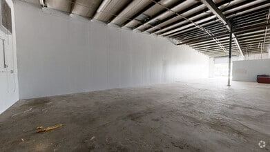 11999 N 49th St, Clearwater, FL à louer Numérisation 3D de Matterport- Image 1 de 3