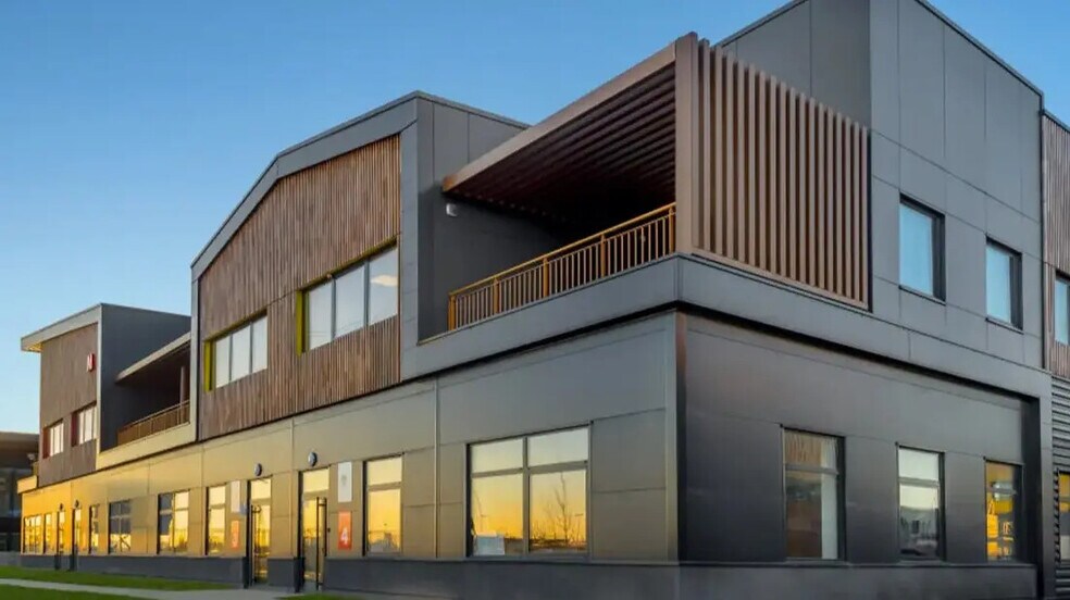 Flex in Persan for sale - Building Photo - Image 3 of 22